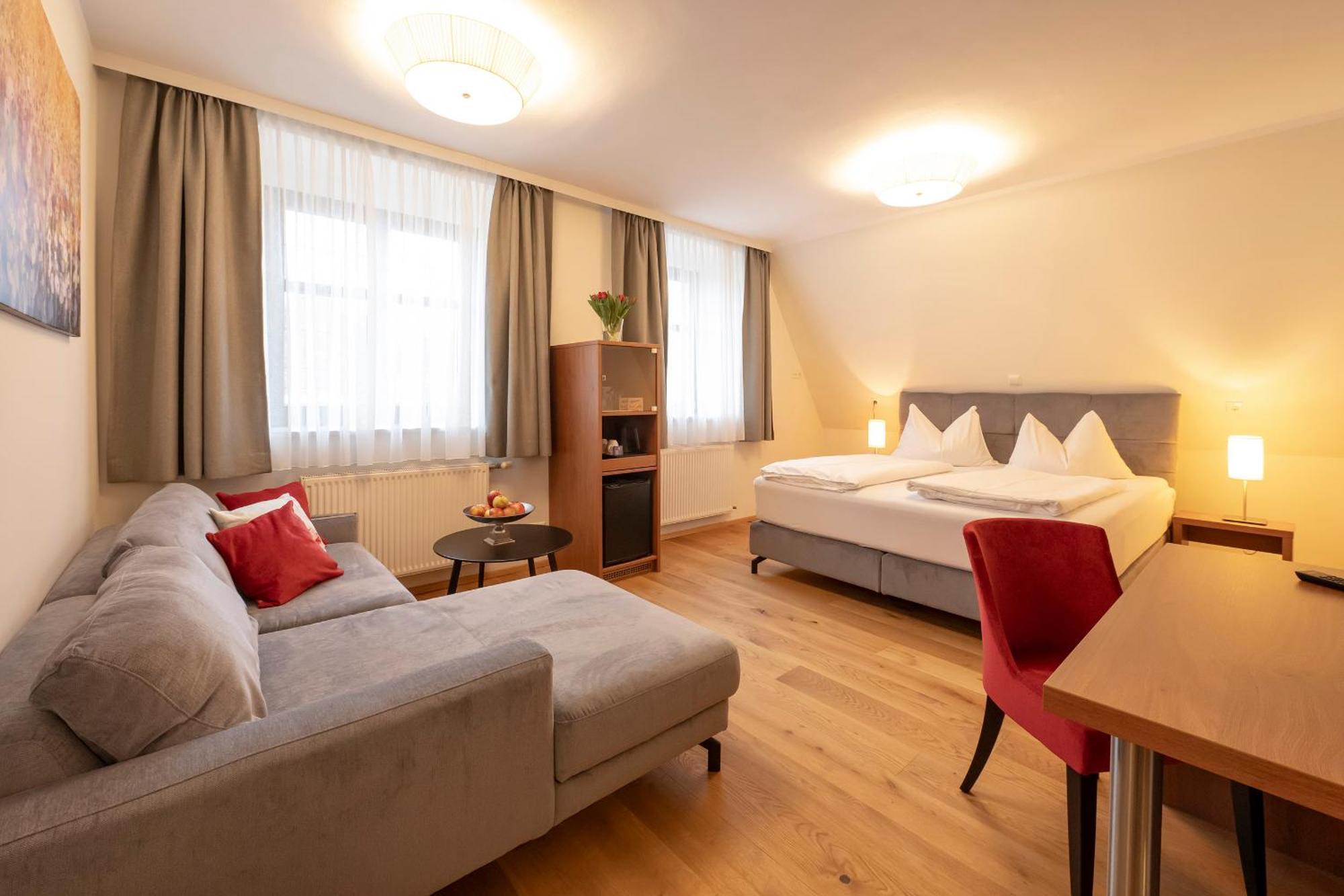 Hotel Mader Steyr Exterior foto