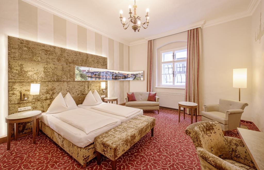 Hotel Mader Steyr Quarto foto